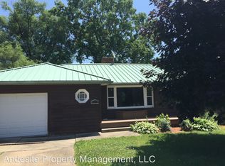 2410 Clarendon Ave NW, Canton, OH 44708