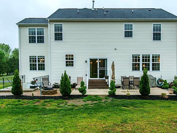 2nd image of 7730 Browns Farm St