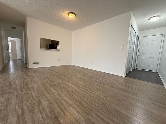2nd image of 107 Liberty Ct #107