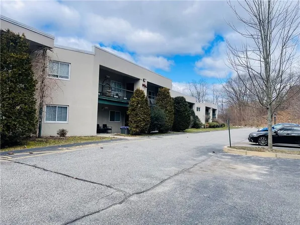 31 Devereux St APT 212, Providence, RI 02909