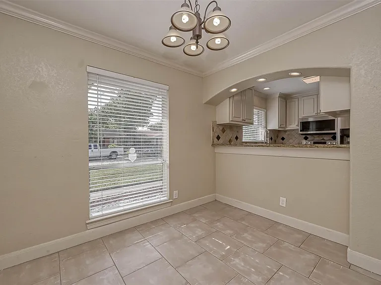 4126 Brookston St — Photo 17