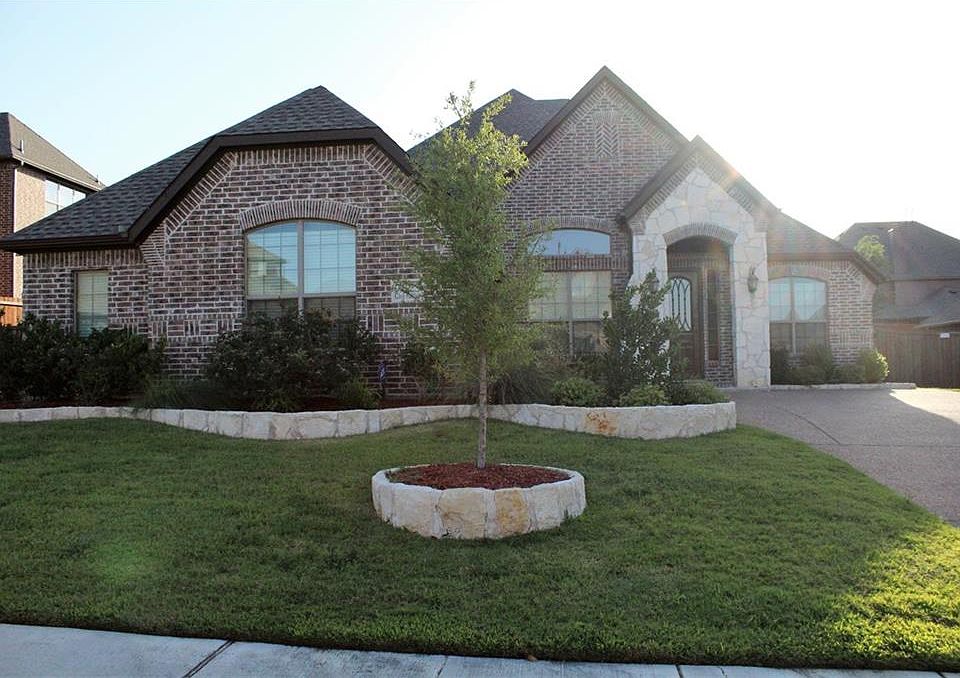 1st image of 7823 Glen Hollow Ln