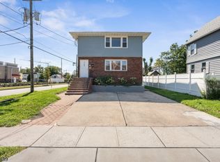 1134 Rivington St, Roselle, NJ 07203