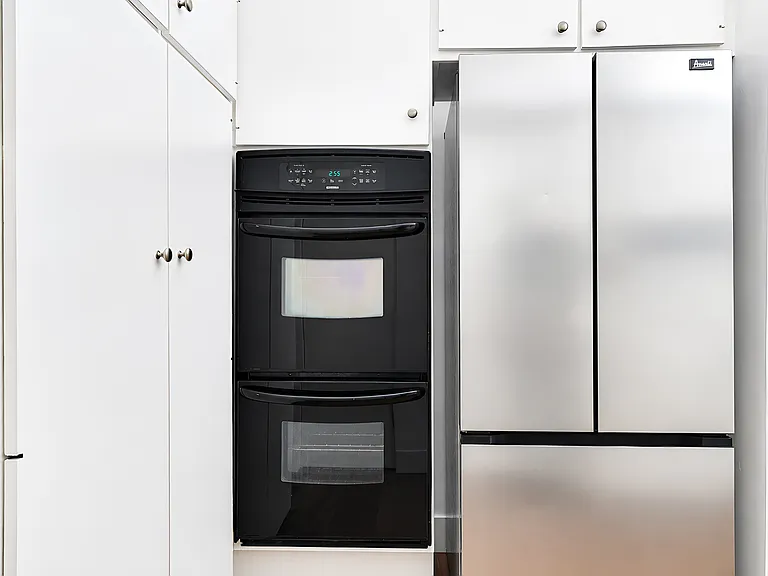 134 S Elm Dr #104 — Photo 9