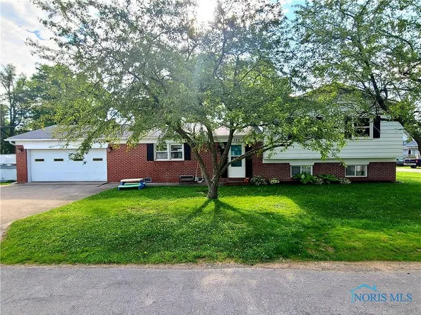 123 S High St, West Unity, OH 43570