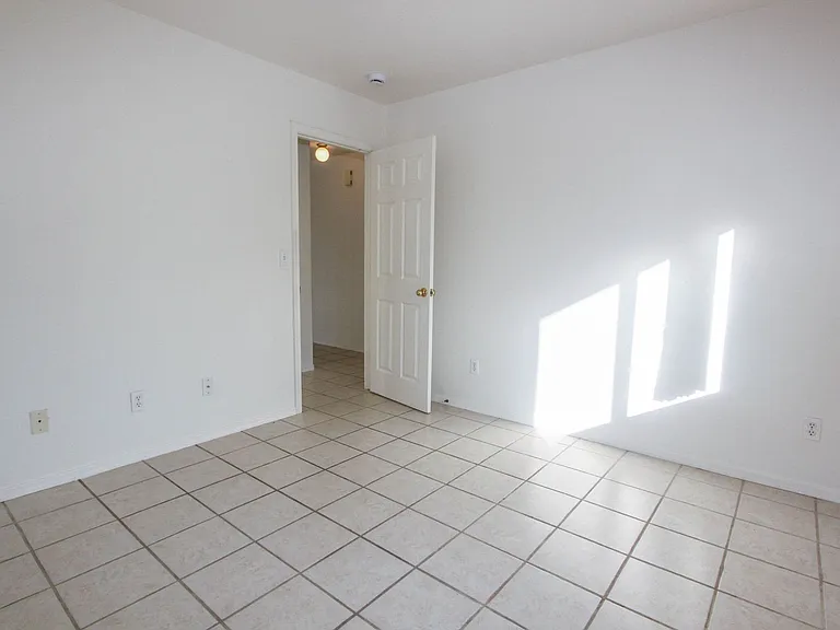 4836 N Judy Cir — Photo 13