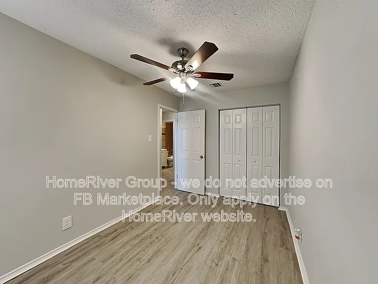 911 Hickory Hill Dr — Photo 12