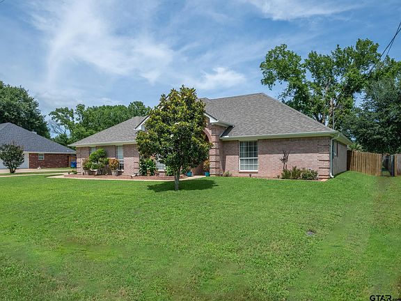 4th image of 603 Quail Ln