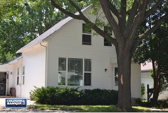 Nicely updated w/curb appeal