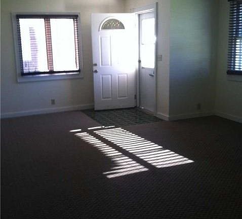 4th image of 36 Hill Ave
