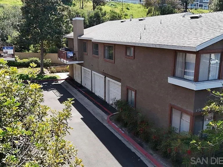 1512 Concord Way #A — Photo 40