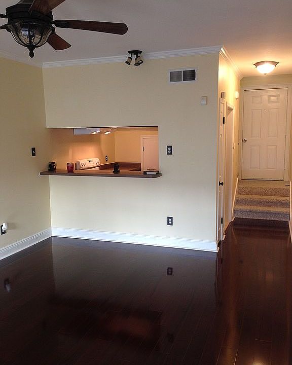 1st image of 4600 Laurel St #B2