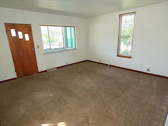 2nd image of 1807 Rear Franklin Street 119