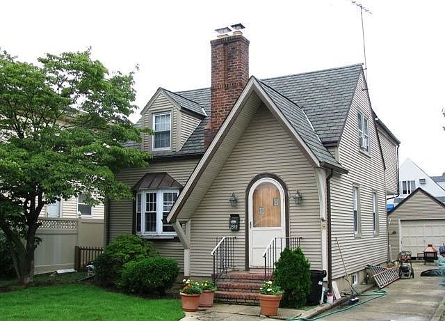 2nd image of 2519 Southard Ave