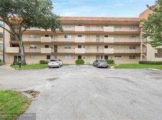 6001 N Falls Circle Dr APT 409, Fort Lauderdale, FL 33319