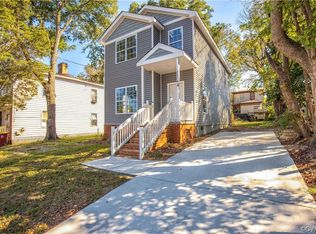 1144 Hinton St, Petersburg, VA 23803