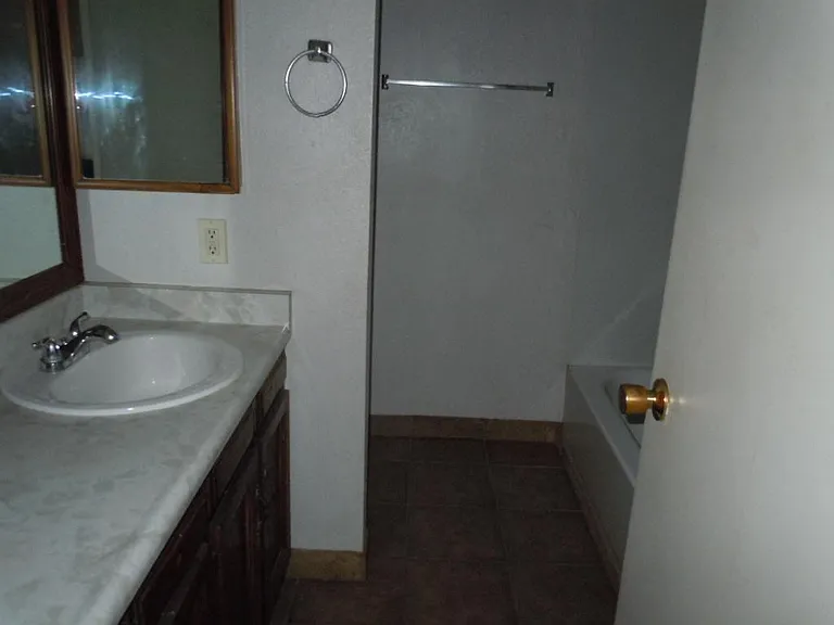 520 E Judi Dr — Photo 10