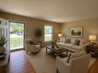 5421 Hampton Rd, Fayetteville, NC 28311