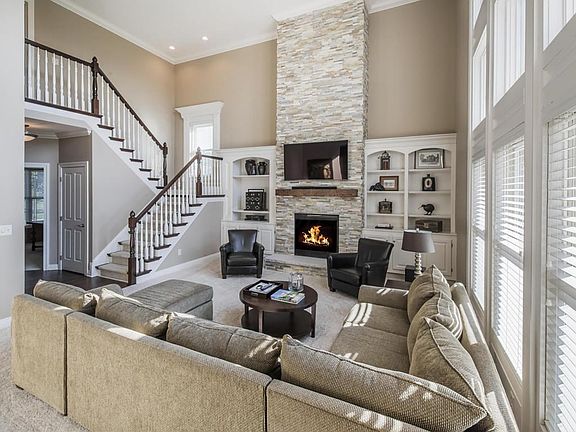 3rd image of 1307 Crystal Tree Ct