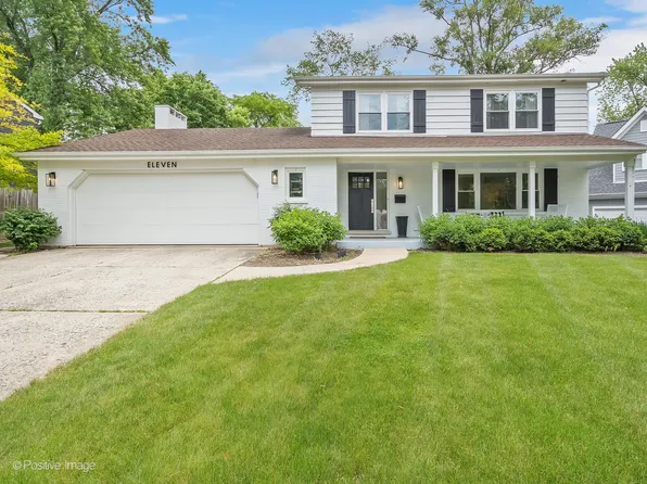 11 Indian Dr, Clarendon Hills, IL 60514