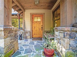 179 Ralphs Rock Rdg, Hendersonville, NC 28739