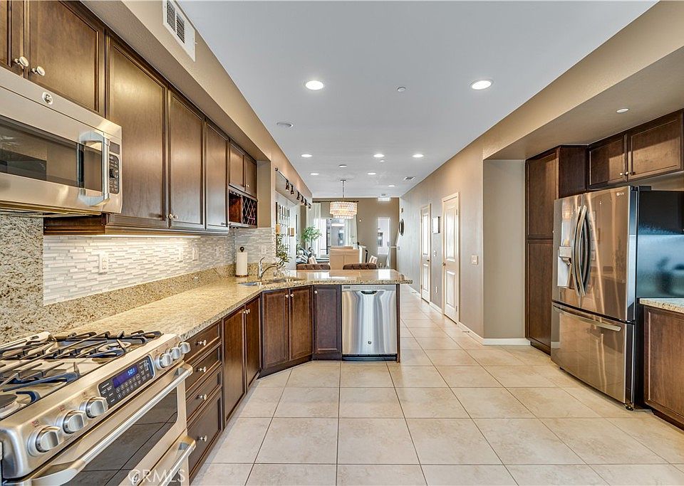 1st image of 507 Rockefeller