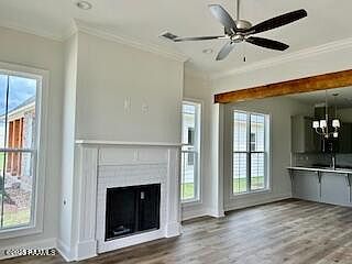 3rd image of 420 Flores Ct