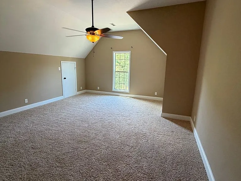 266 Turnberry Cir — Photo 28