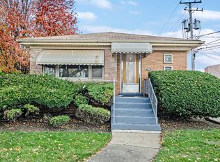 2135 Wenonah Ave, Berwyn, IL 60402