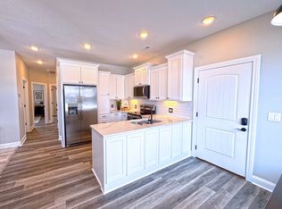 The BLVD Apartments, Sedalia, MO 65301