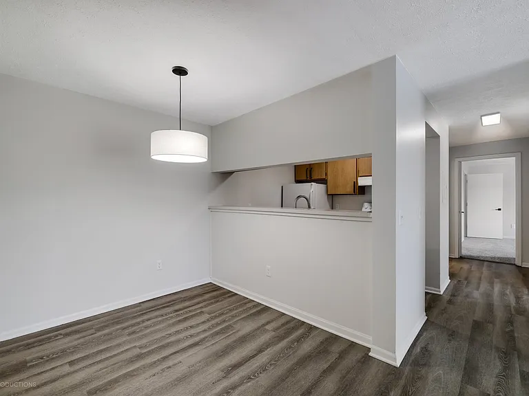 Port Crossing Apartments — Photo 62