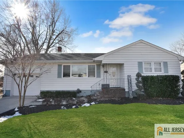 14 Bruce Ct, Milltown, NJ 08850