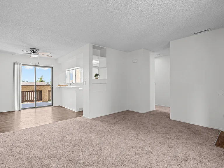 Highland Meadows — Photo 32