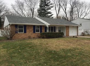 902 Westfield Dr, Champaign, IL