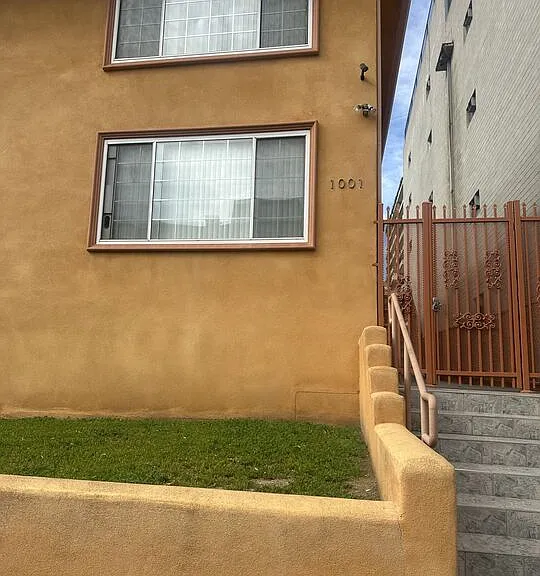 1001 Hammond St #7 — Photo 8