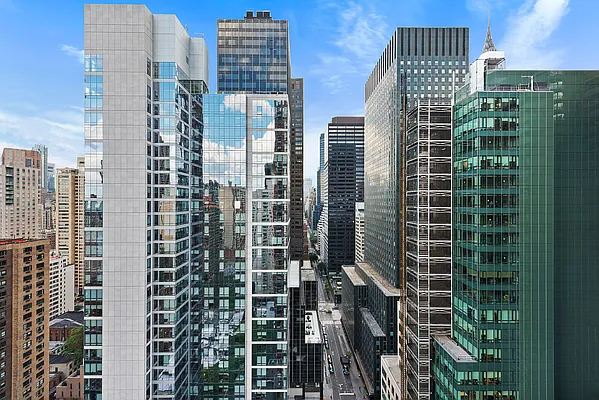 Rented by Corcoran | media 7
