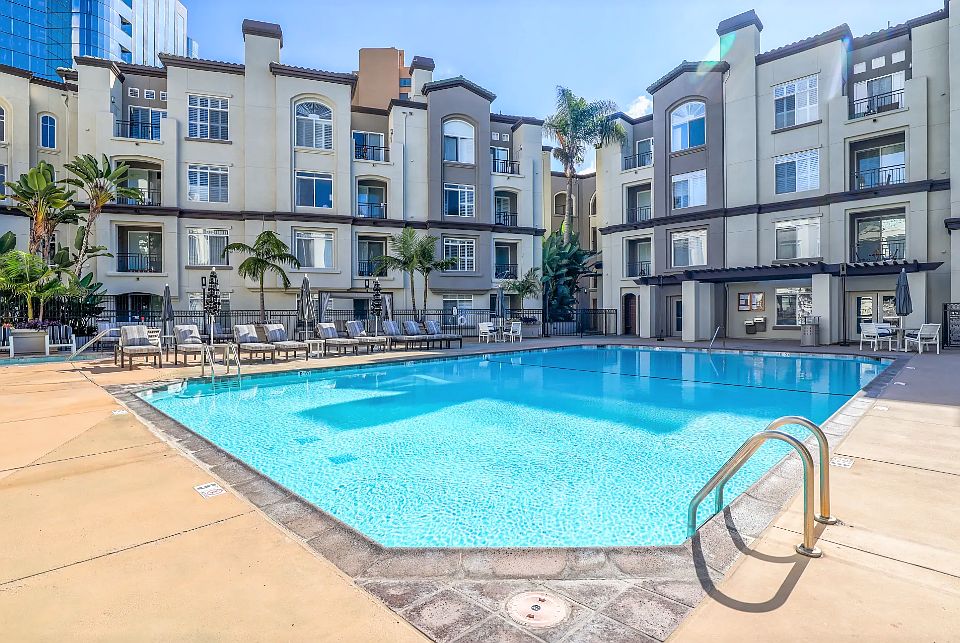 Regents La Jolla Apartment Rentals La Jolla, CA Zillow