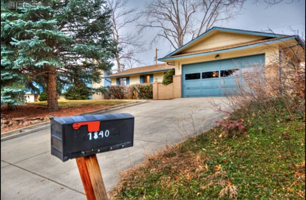 Lovely 4 bed, 3 bath home in Boulder! Available August 15th! — Photo 4