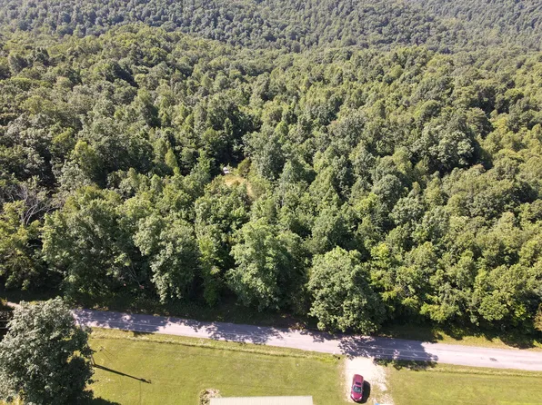 1407 Denton Phelps Rd, Somerset, KY 42501