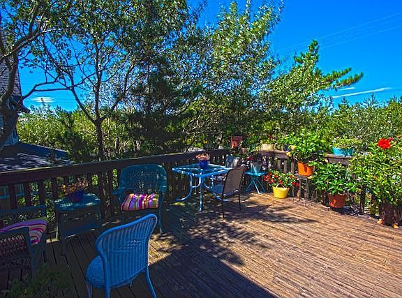 4th image of 203 Cape Ave #203A
