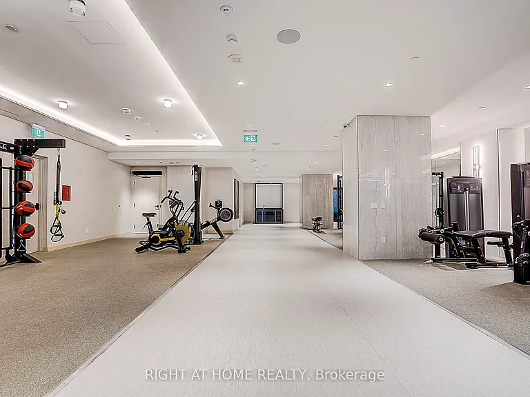8 Wellesley St W #2606 — Photo 15