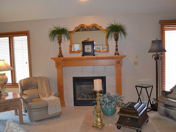 4th image of 516 S Langlade Ct
