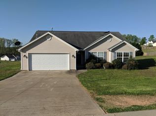 104 Willow Valley Way, Simpsonville, SC 29680