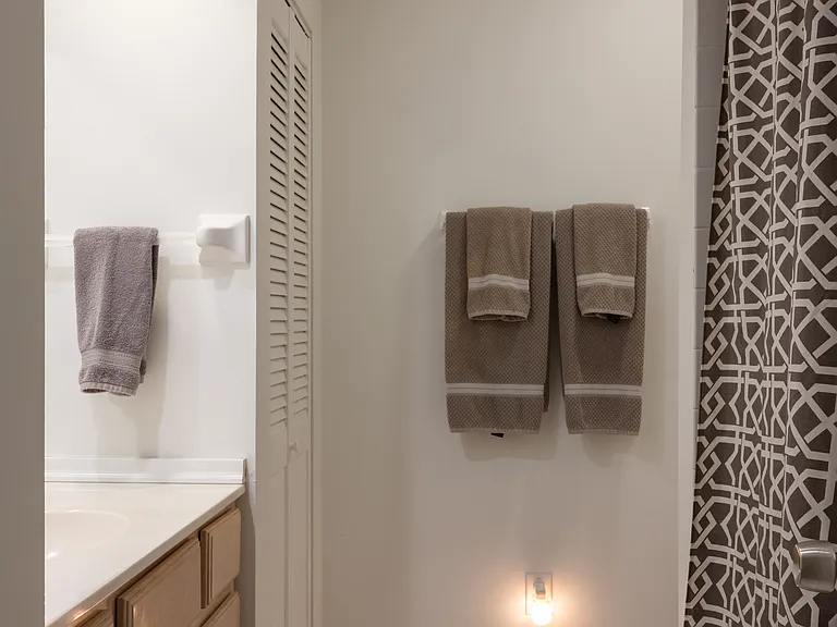 13130 Homestead Ln — Photo 23