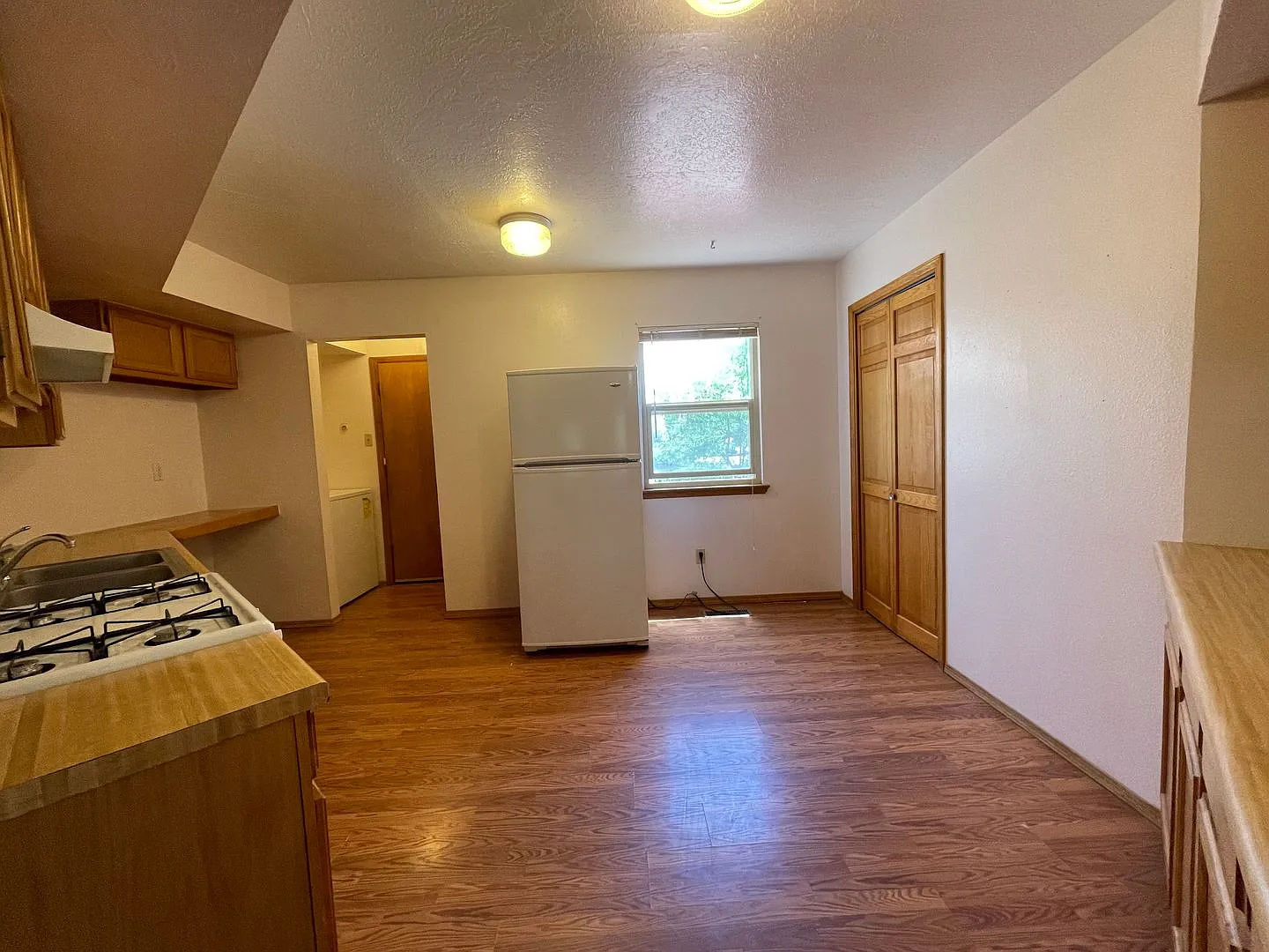 Quiet Garver Lane home in White Rock. — Photo 4