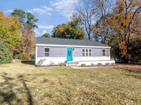 1111 Southerlund Rd, Garner, NC 27529