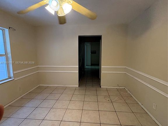 4th image of 1739 SW 28th Ter