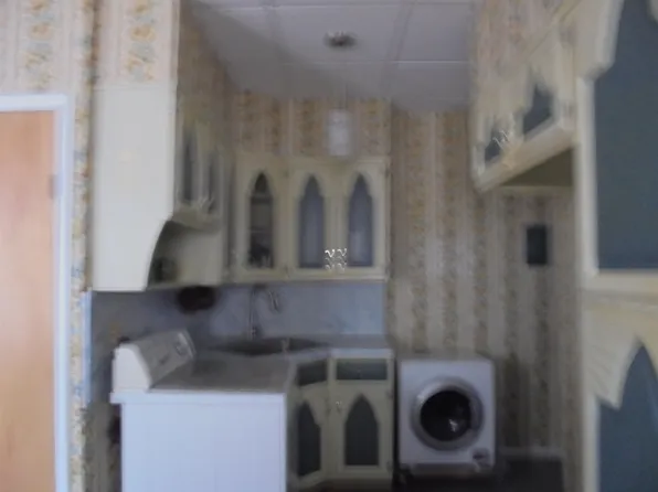 622-624 Kennedy Boulevard image 4 of 11