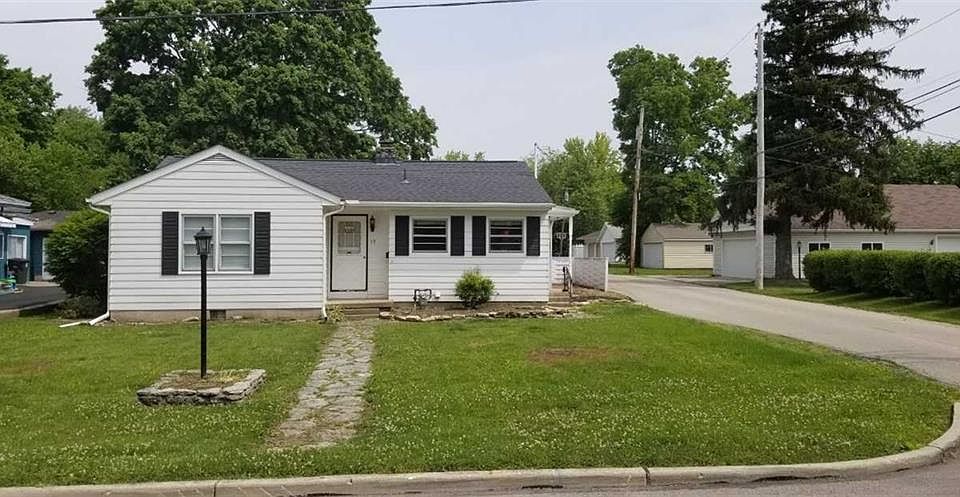 2nd image of 19 Martha Ave