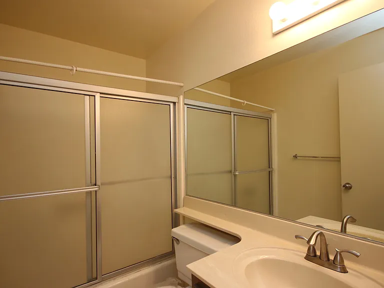 618 W California Ave #4 — Photo 12